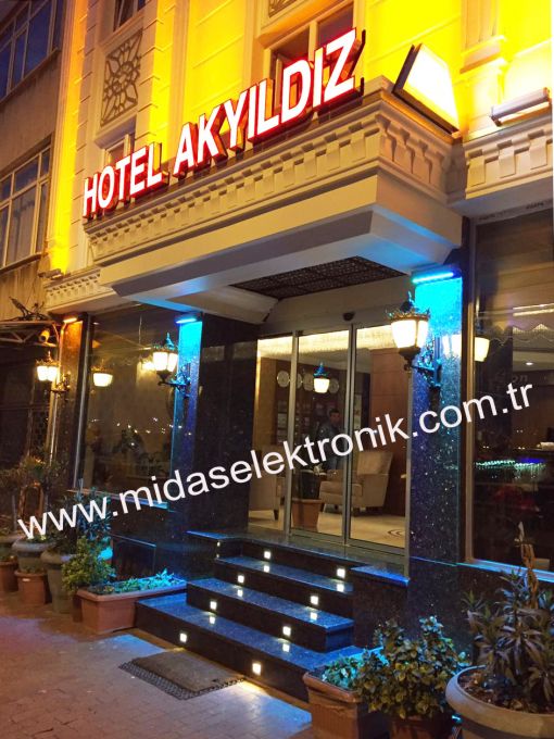  otel cephe led aydinlatma